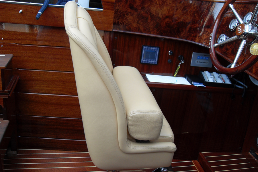 A jesolo caorle le tappezzerie nautiche munari cavallino